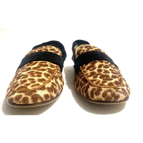 Vince Camuto Leopard Print Cow Hair Womens Flats Size 7.5 - Picture 4 of 11